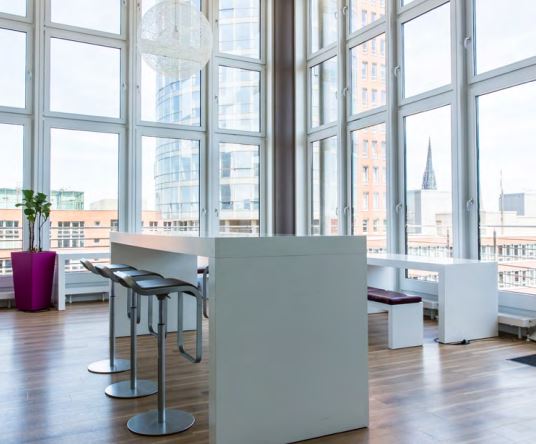 InvariabelgestaltbarenKonferenzRaeumen